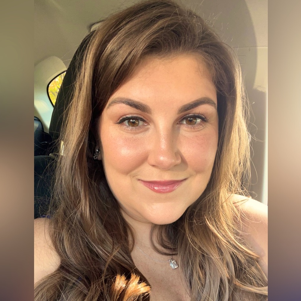 Meet your Posher, Nikki